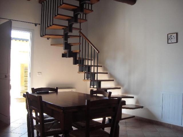 פומרנצה Agriturismo L'Imposto מראה חיצוני תמונה